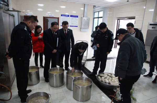今天我当班系列二:市检察院驻九江看守所检察室干警的一天