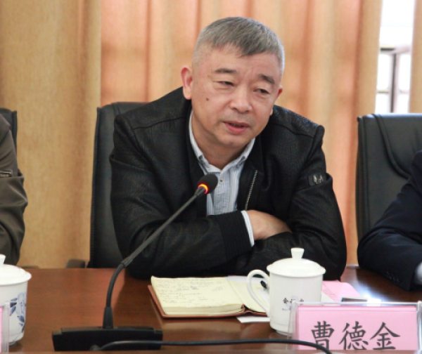 九江市检察院召开主题教育征求意见建议座谈会